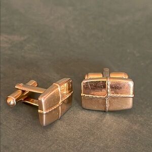 Hickok Gold tone Cufflinks
